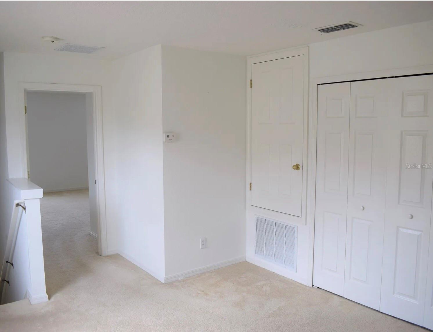 Image 8 of 25 For 521 Cresting Oak Circle 76