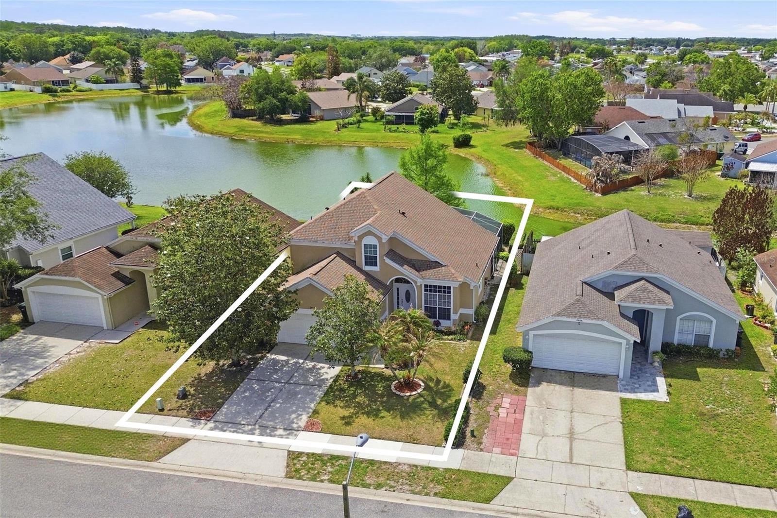 Image 3 of 58 For 8412 Fort Thomas Way