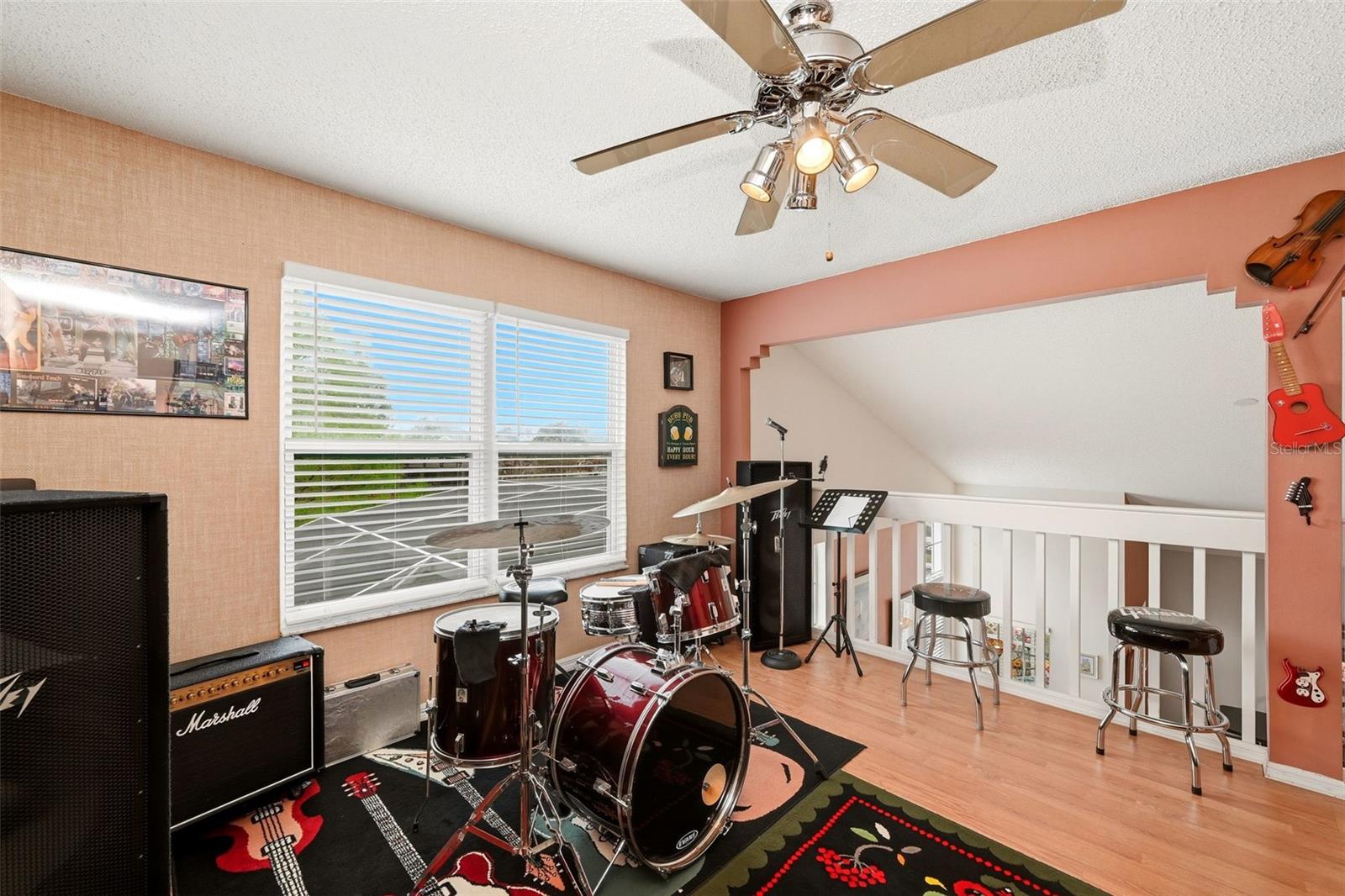 Image 32 of 58 For 8412 Fort Thomas Way