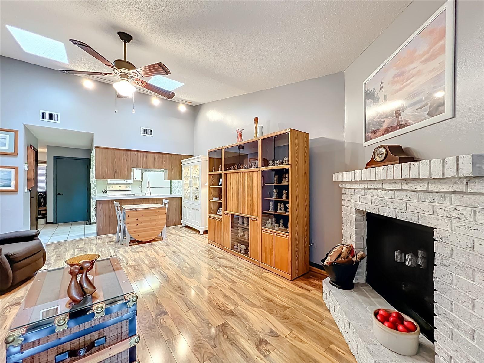 Image 14 of 38 For 5143 Lazy Oaks Drive 5143