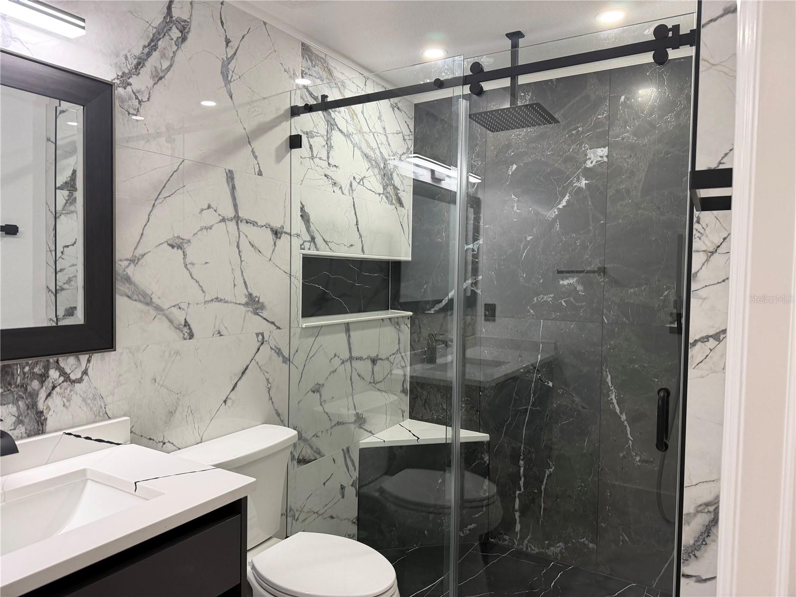 Image 3 of 16 For 12414 Baleria Cv  109