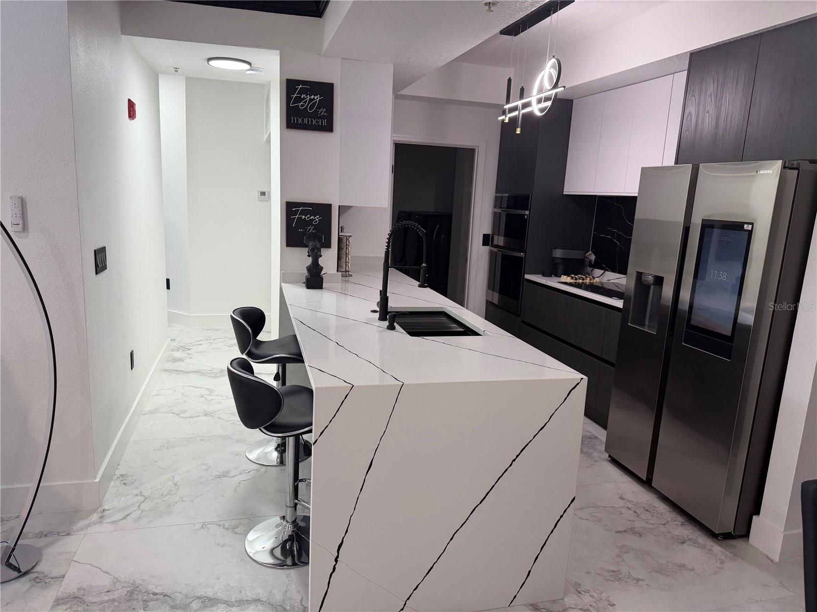 Image 5 of 16 For 12414 Baleria Cv  109