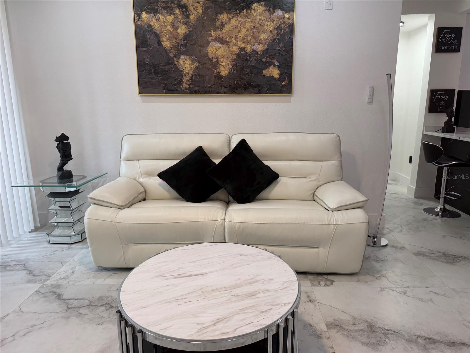 Image 6 of 16 For 12414 Baleria Cv  109