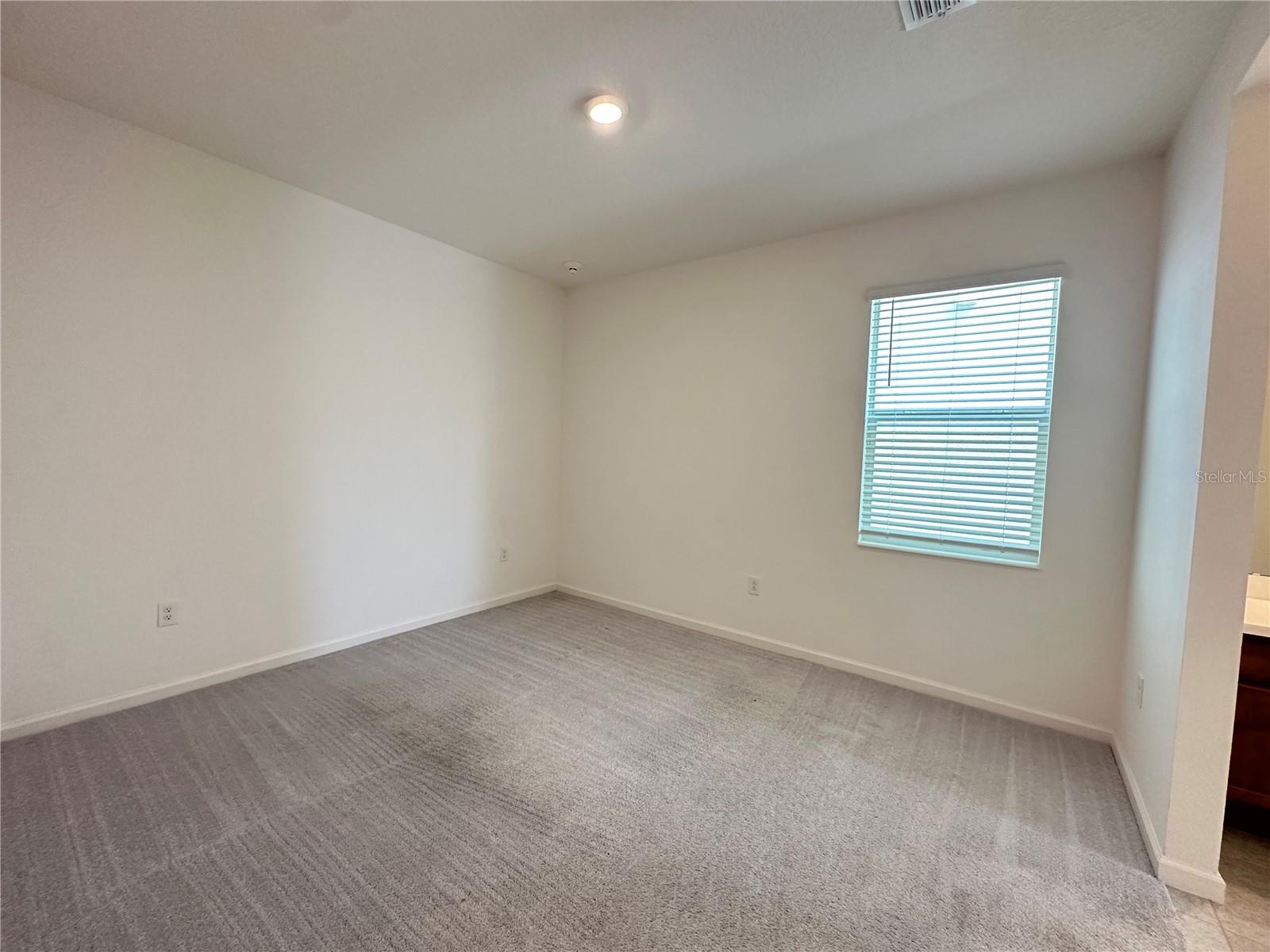 Image 17 of 42 For 281 Ballo Drive