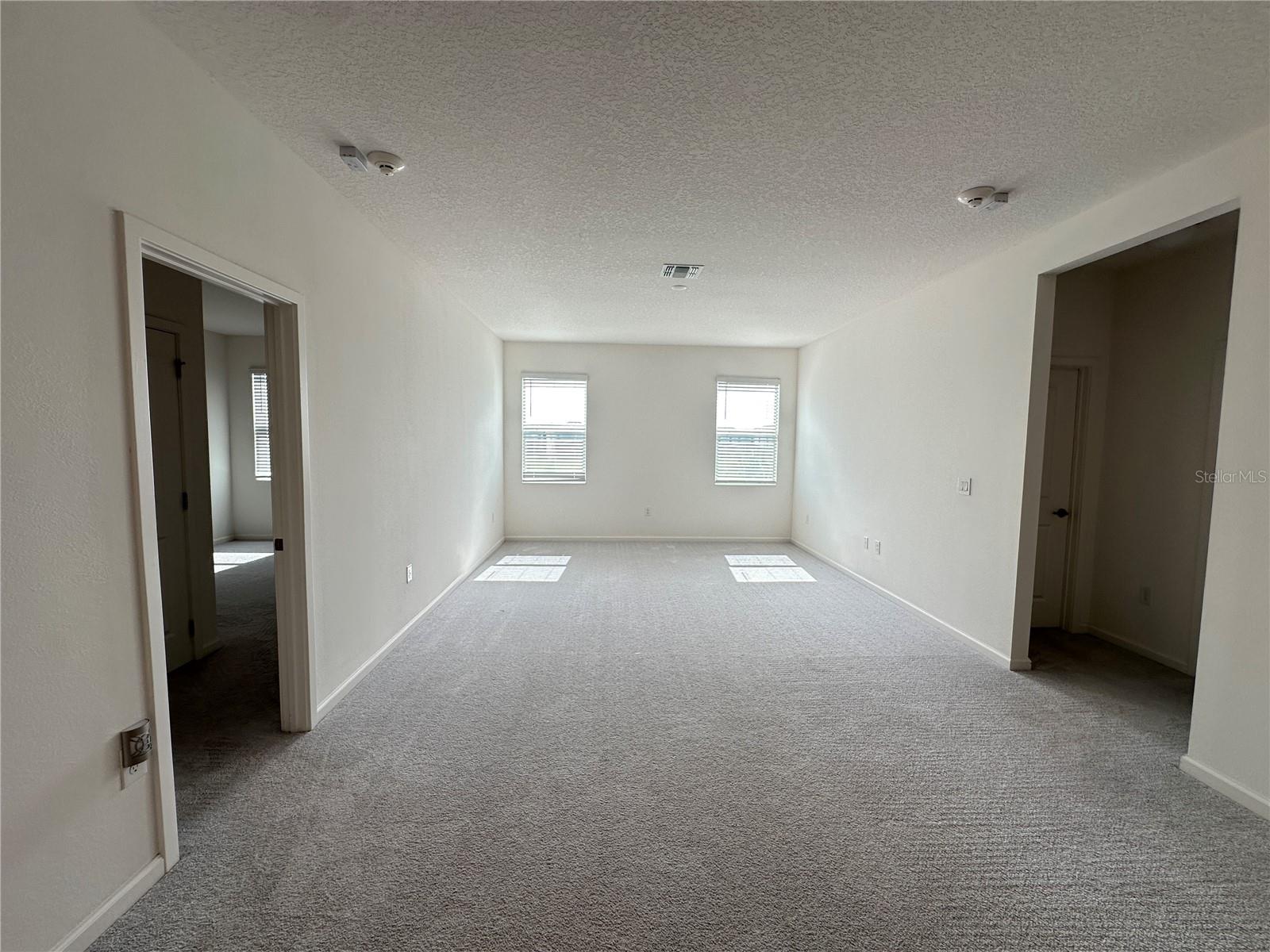 Image 21 of 42 For 281 Ballo Drive