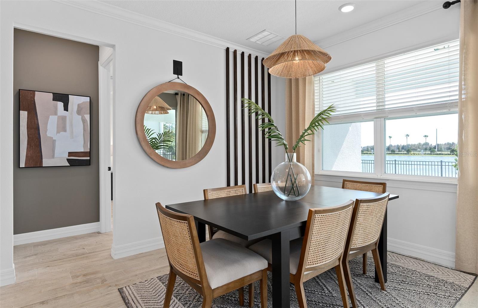 Image 20 of 53 For 10305 Park Estates Avenue