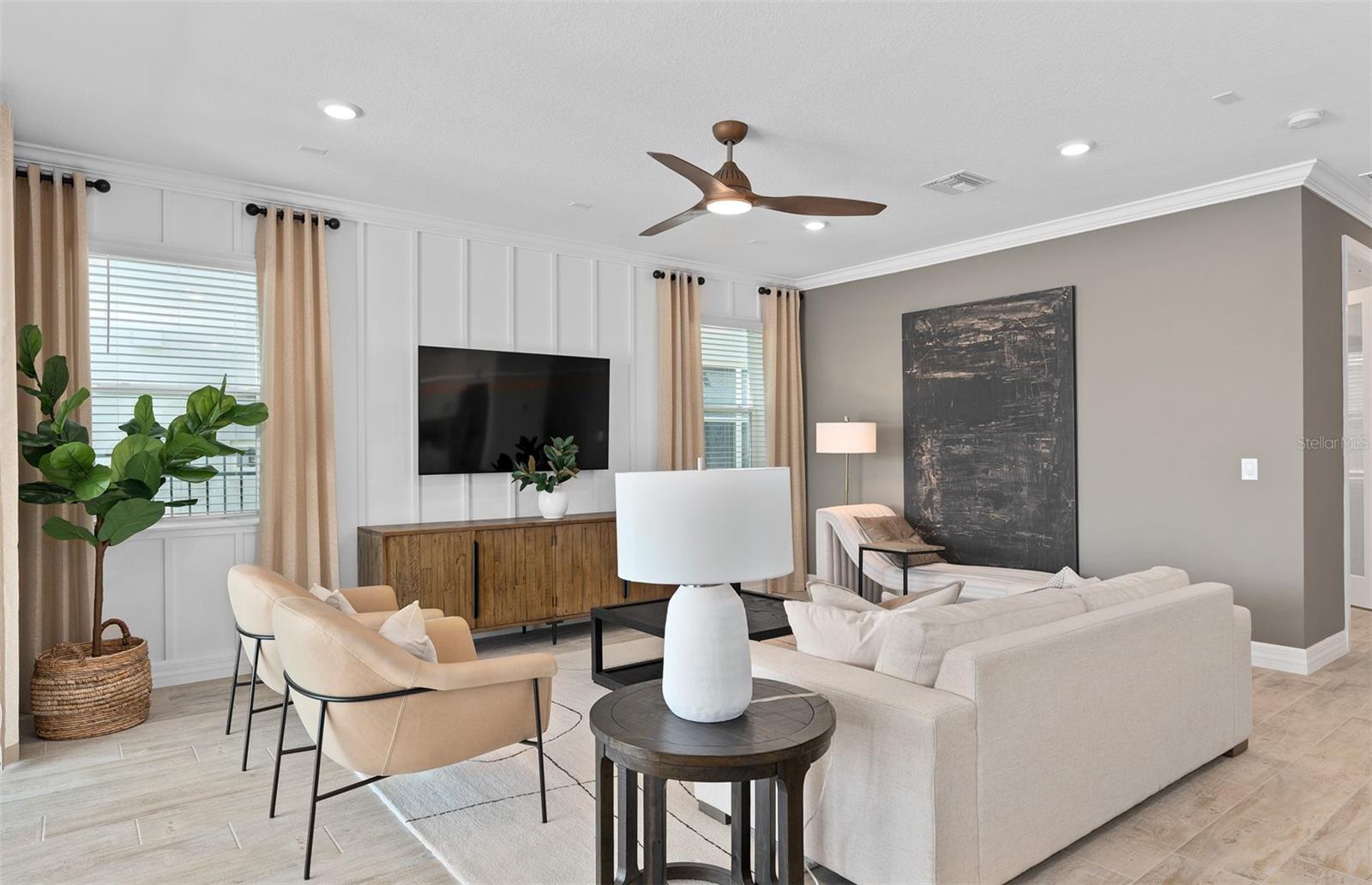 Image 21 of 53 For 10305 Park Estates Avenue