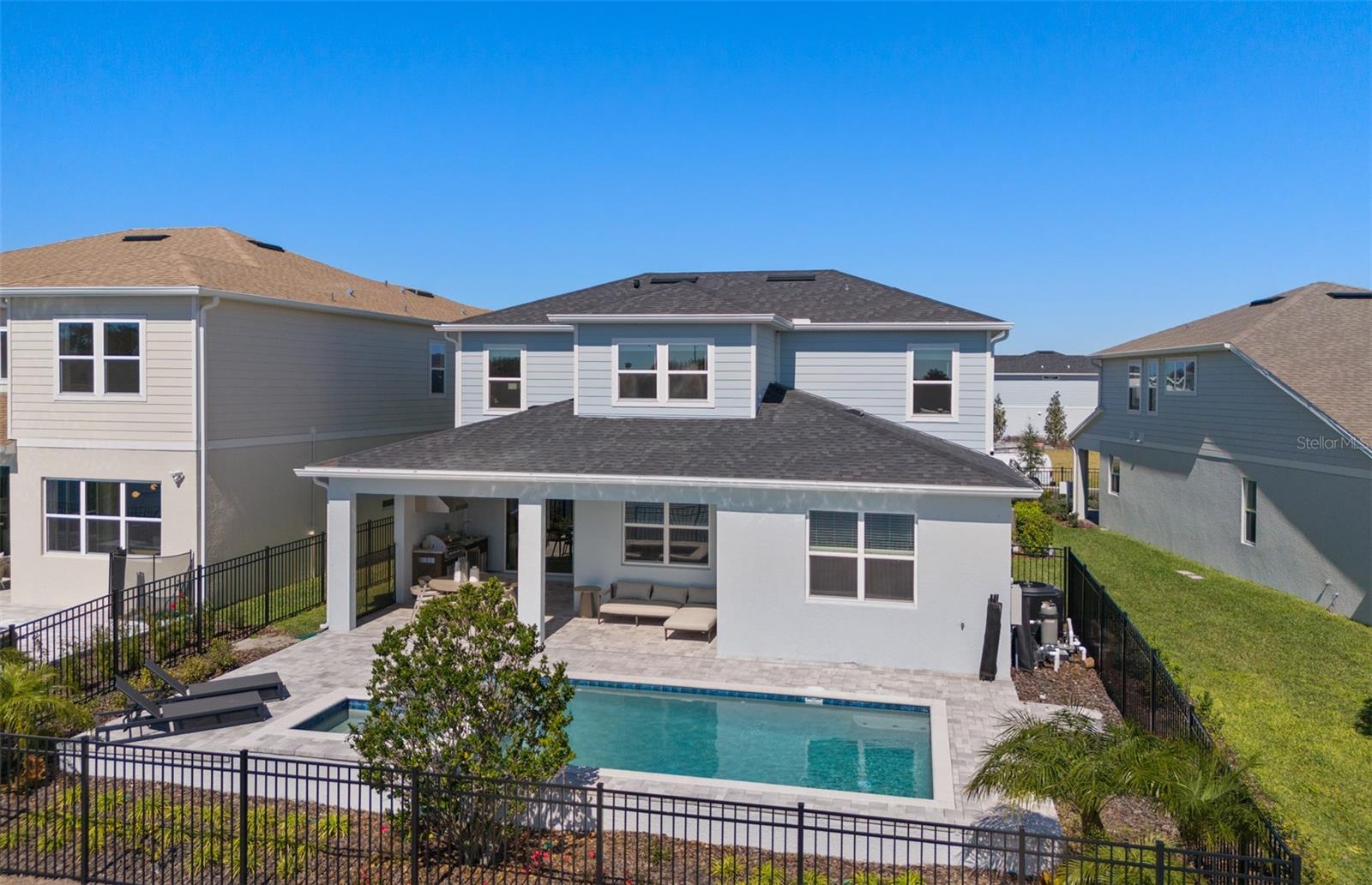 Image 3 of 53 For 10305 Park Estates Avenue