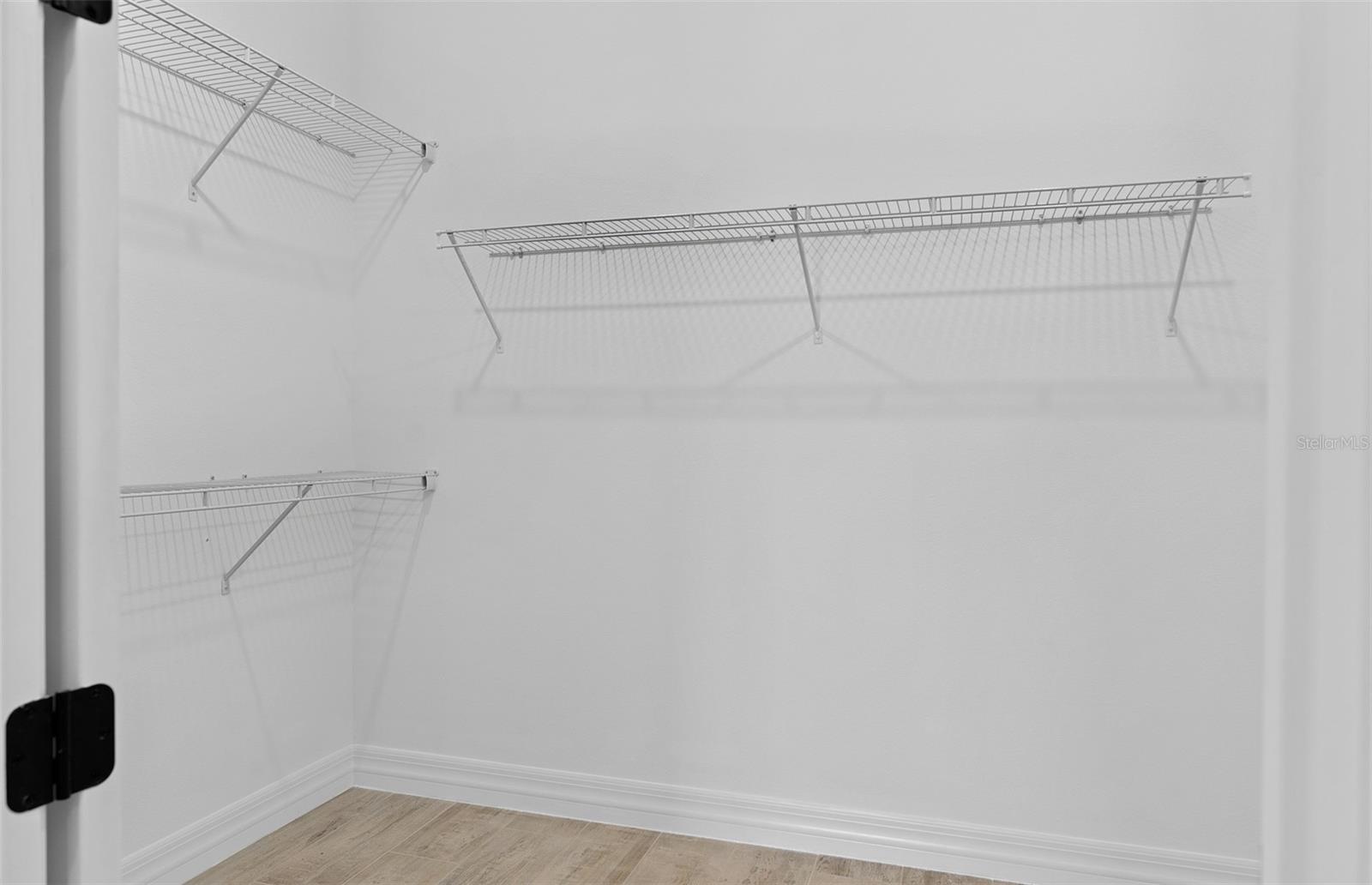 Image 35 of 53 For 10305 Park Estates Avenue