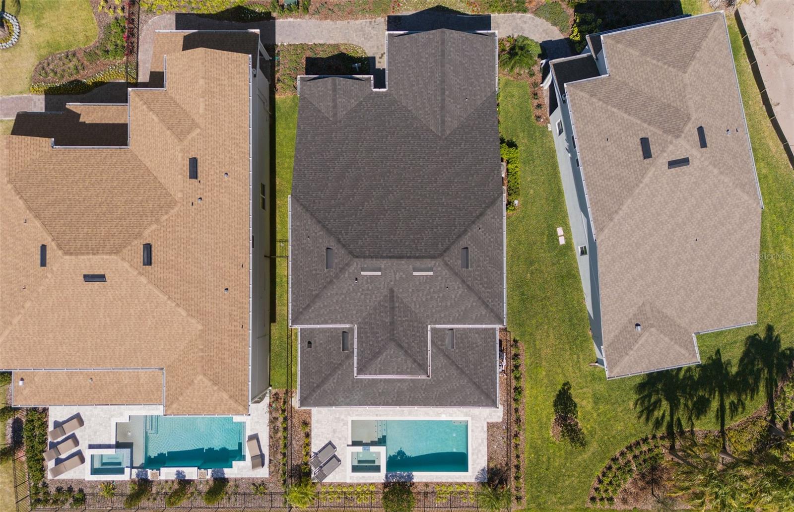 Image 5 of 53 For 10305 Park Estates Avenue