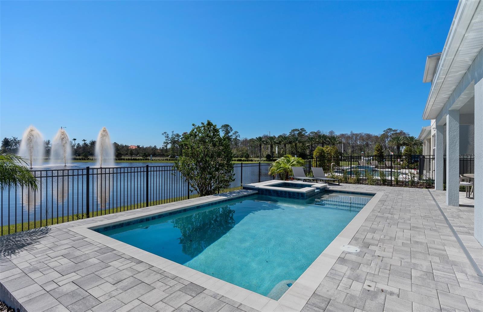 Image 6 of 53 For 10305 Park Estates Avenue