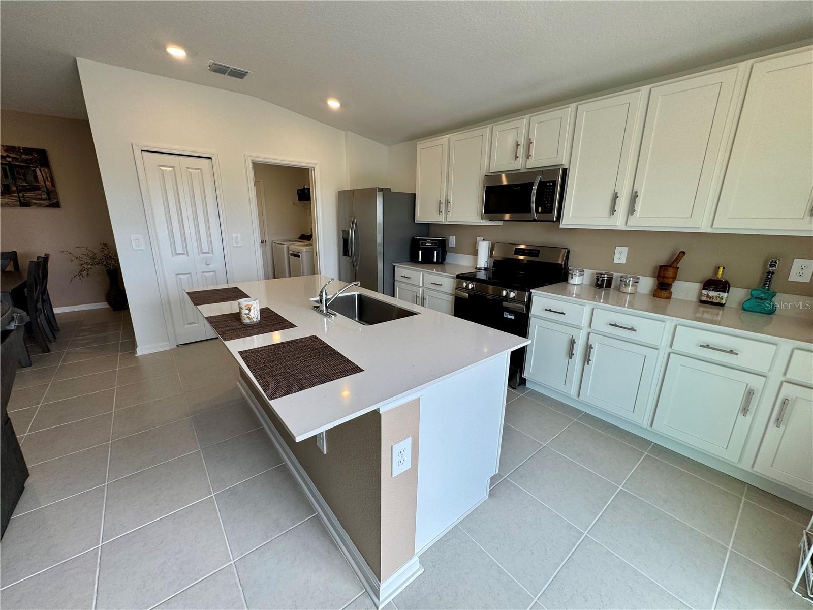 Image 5 of 16 For 2405 Bluestone Road