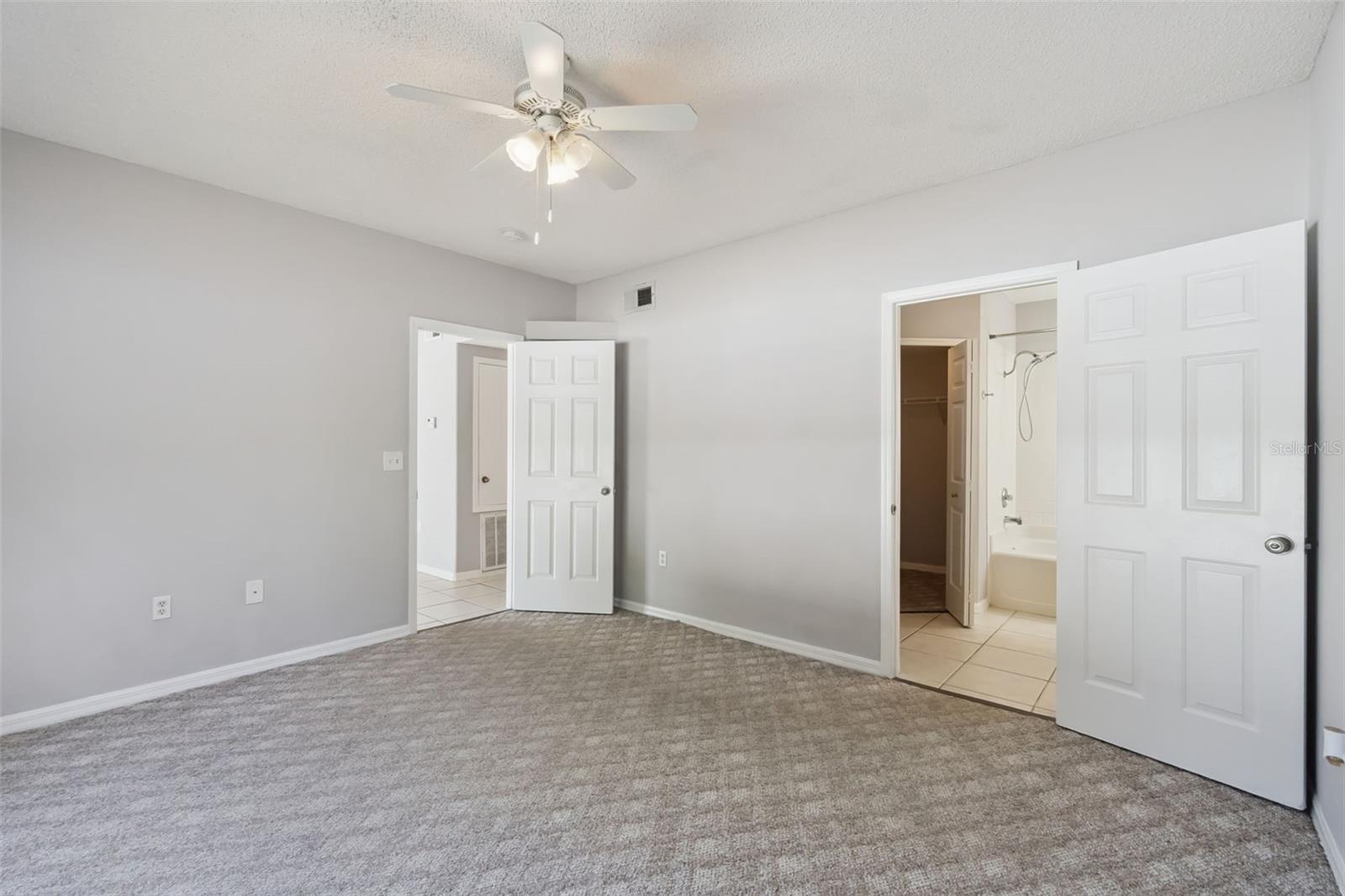 Image 14 of 37 For 4350 Boca Woods Dr