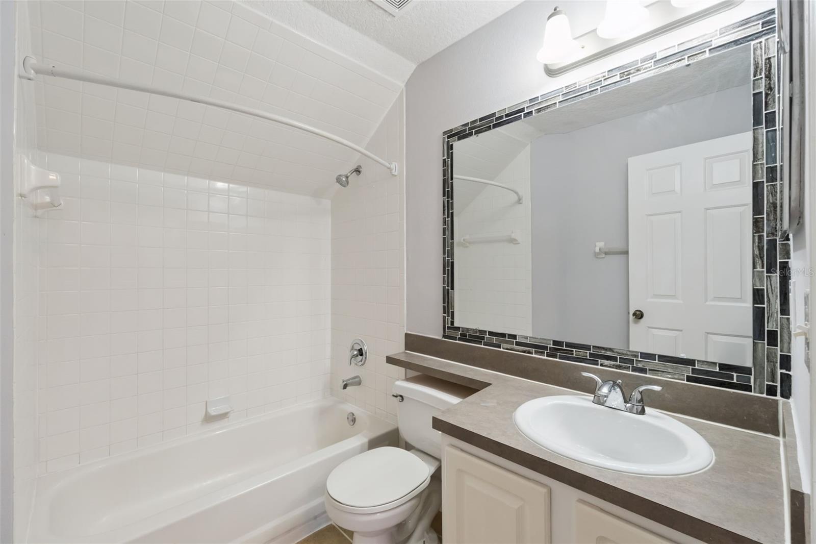 Image 26 of 37 For 4350 Boca Woods Dr