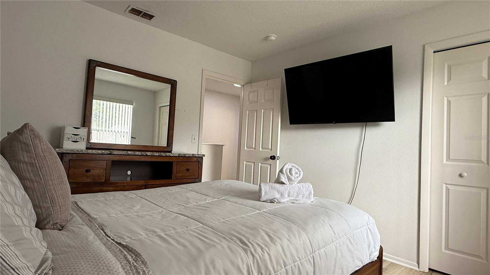 Image 25 of 31 For 513 Bailey Circle