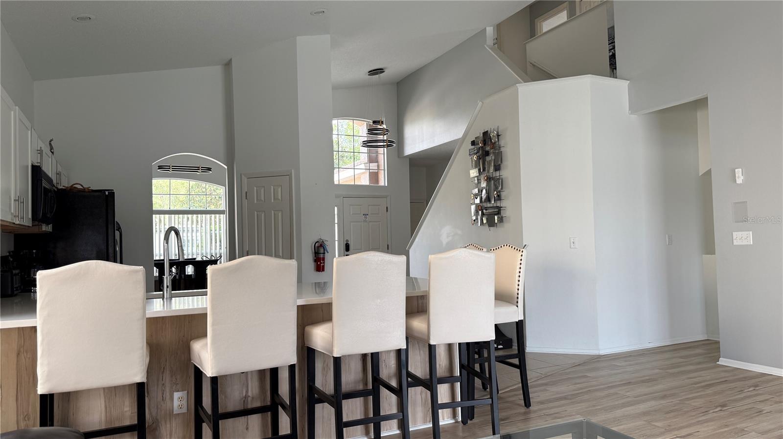 Image 4 of 31 For 513 Bailey Circle