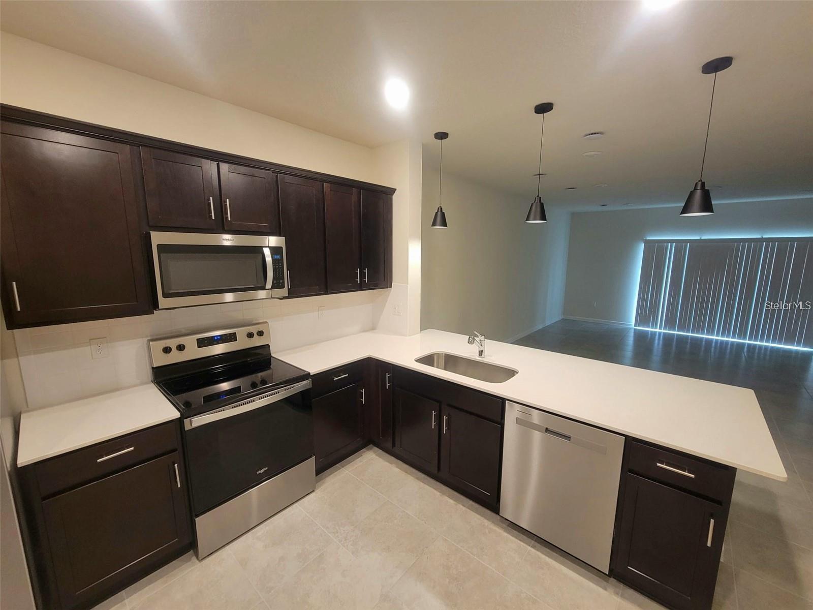 Image 3 of 19 For 2714 Fetching Trail