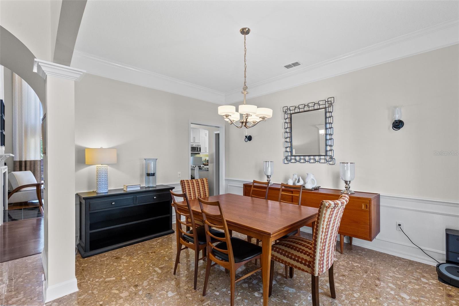 Image 13 of 40 For 226 Chestnut Ridge Street