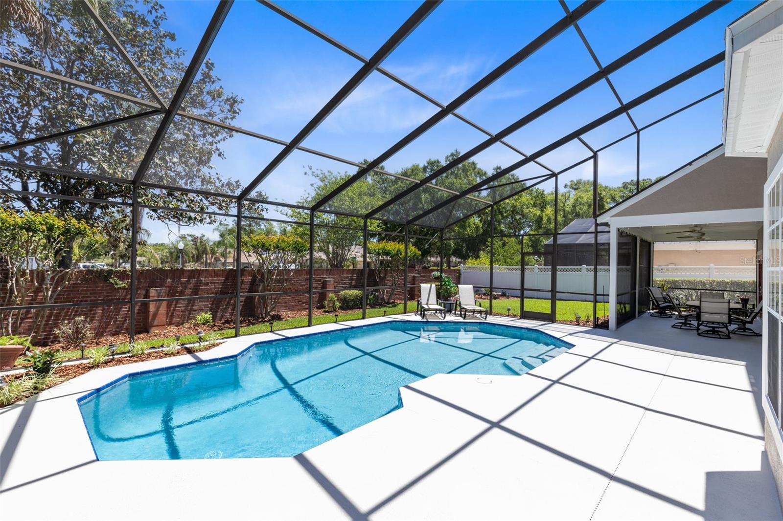 Image 28 of 40 For 226 Chestnut Ridge Street