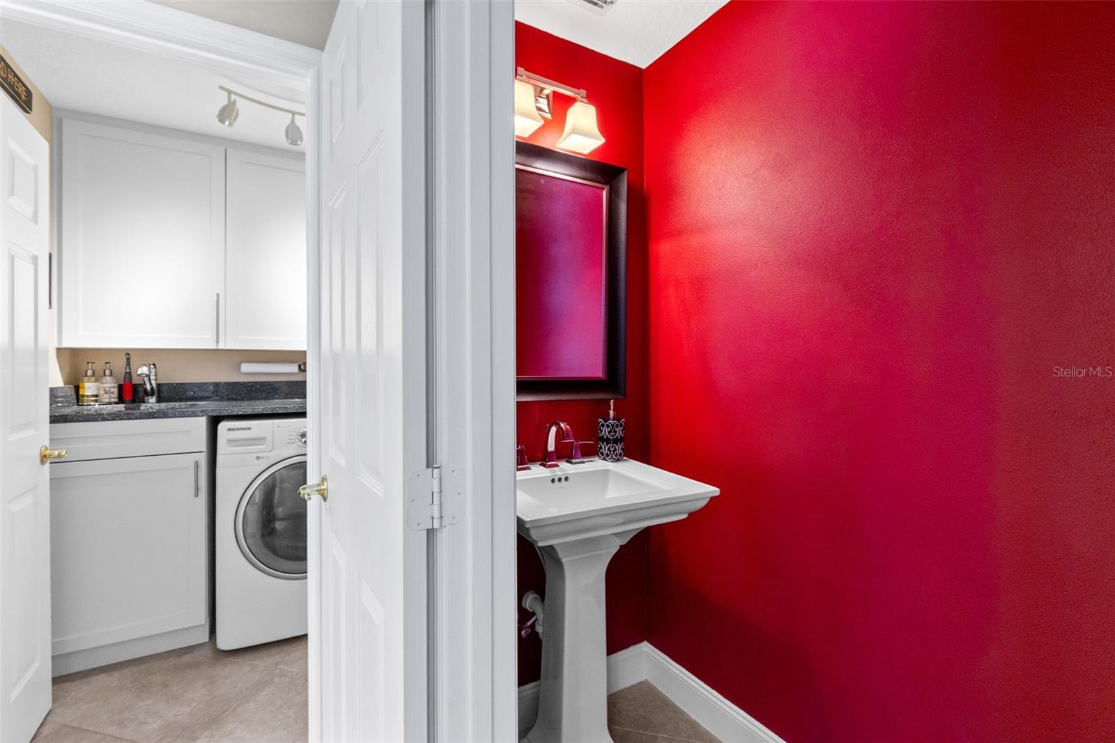 Image 33 of 40 For 226 Chestnut Ridge Street