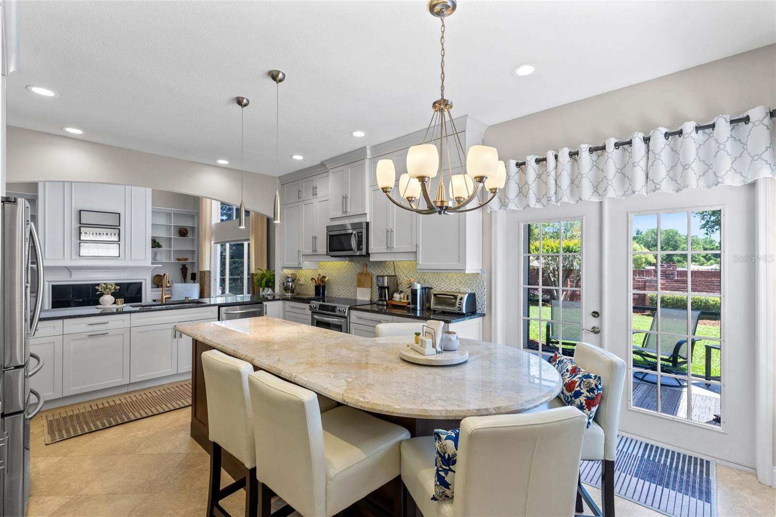 Image 7 of 40 For 226 Chestnut Ridge Street