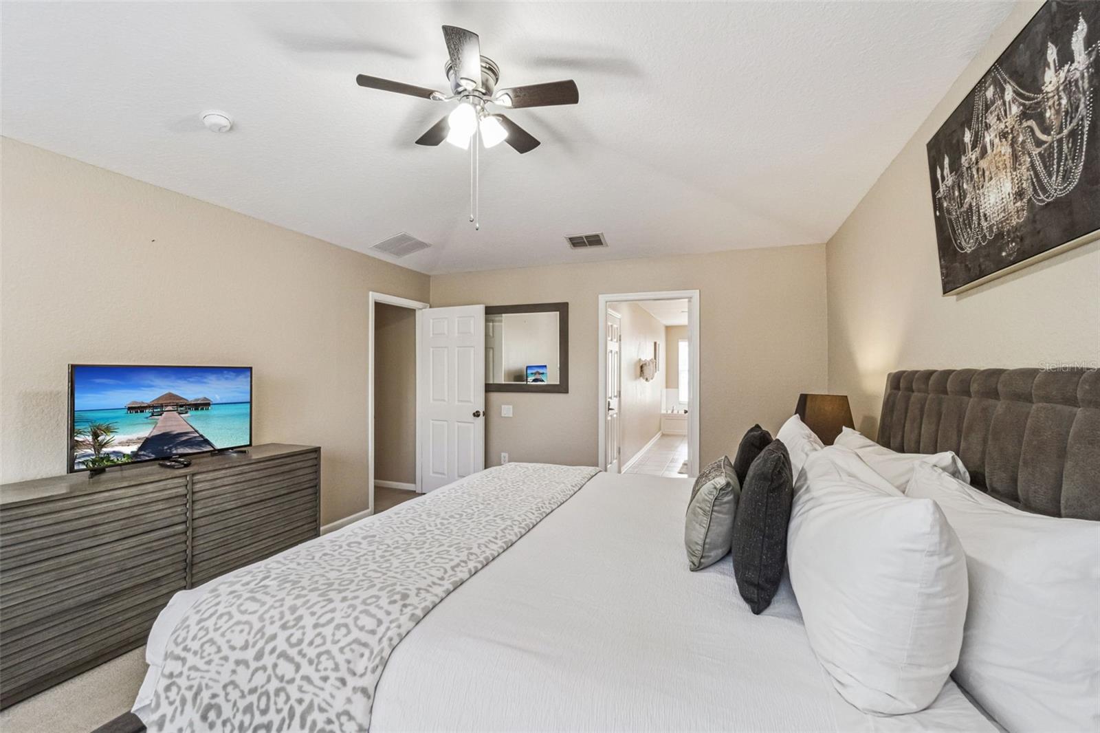 Image 18 of 35 For 7759 Tosteth Street