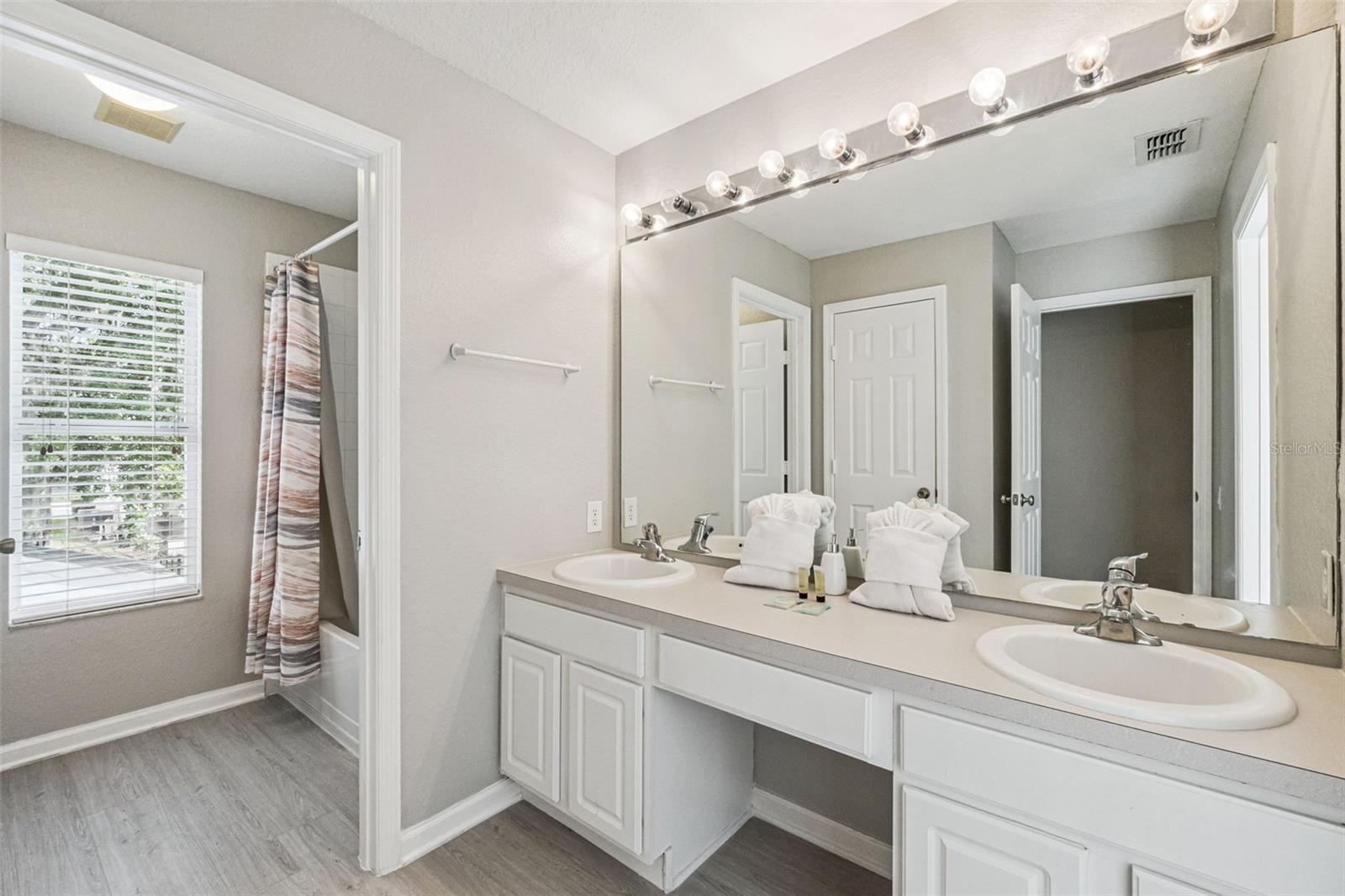 Image 26 of 35 For 7759 Tosteth Street