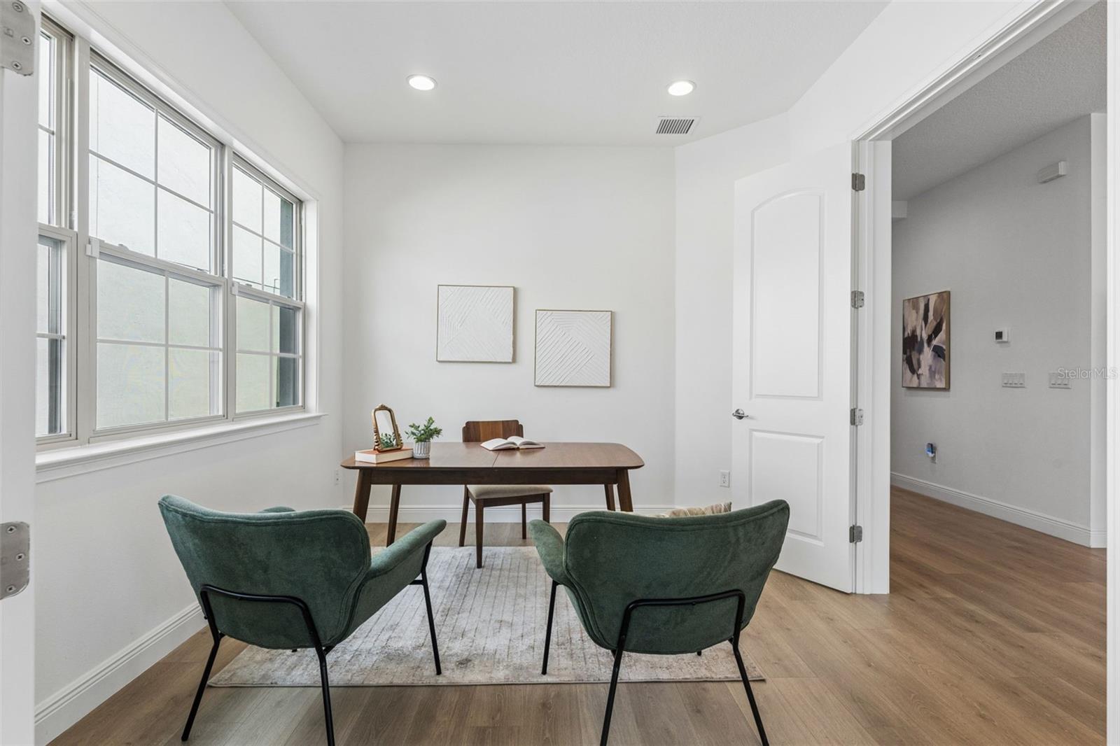 Image 13 of 57 For 13259 Bromborough Drive