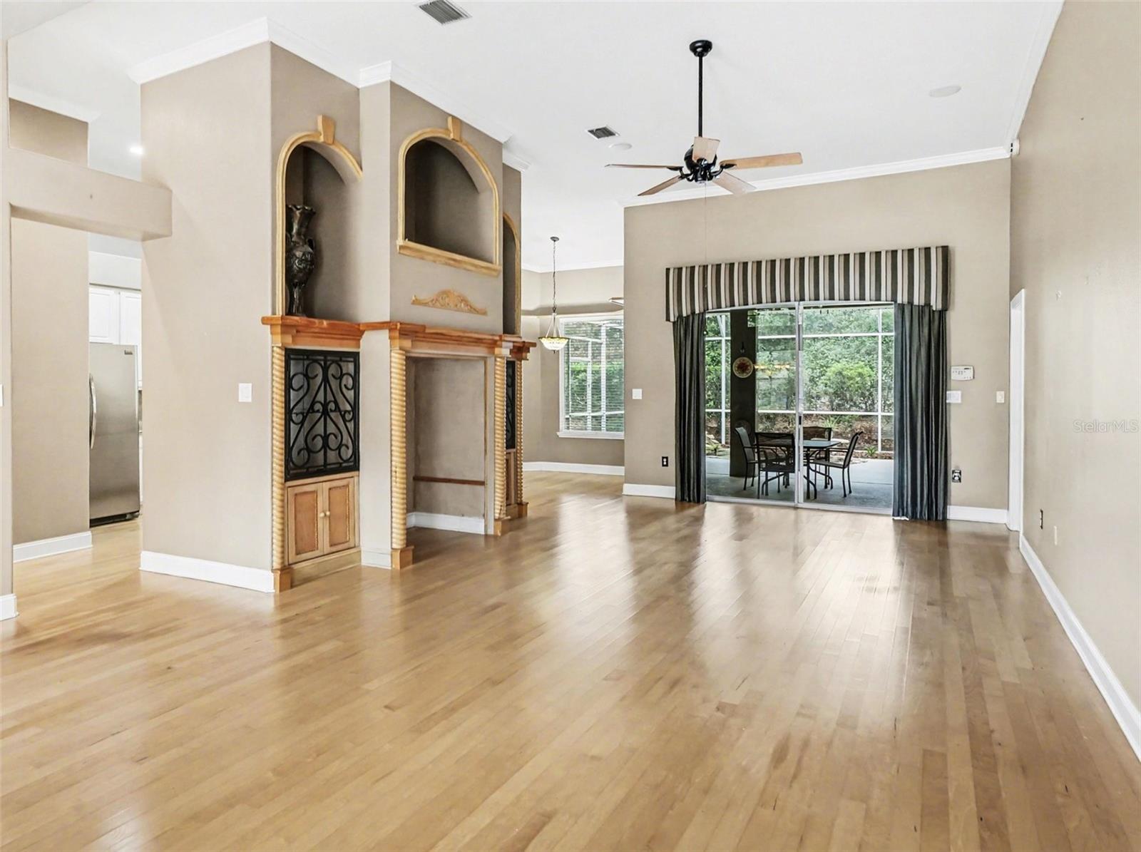 Image 5 of 50 For 609 Statenville Court