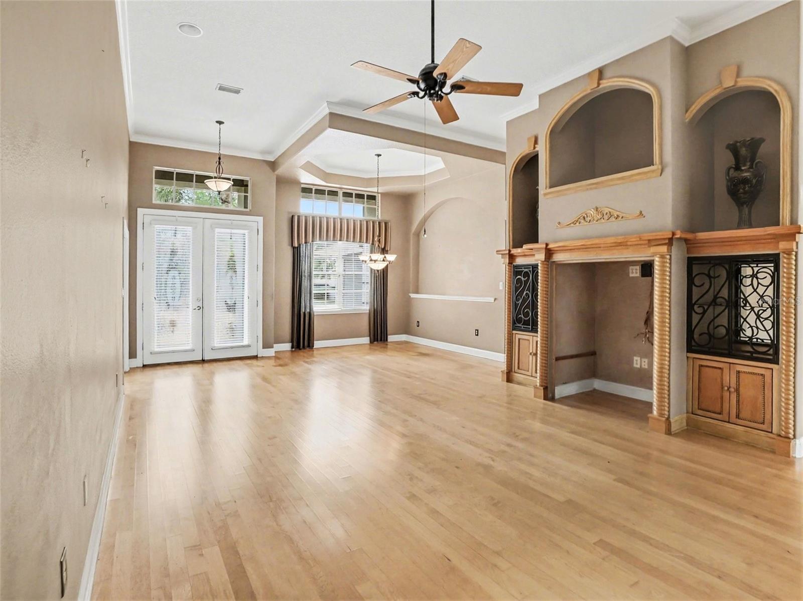 Image 6 of 50 For 609 Statenville Court