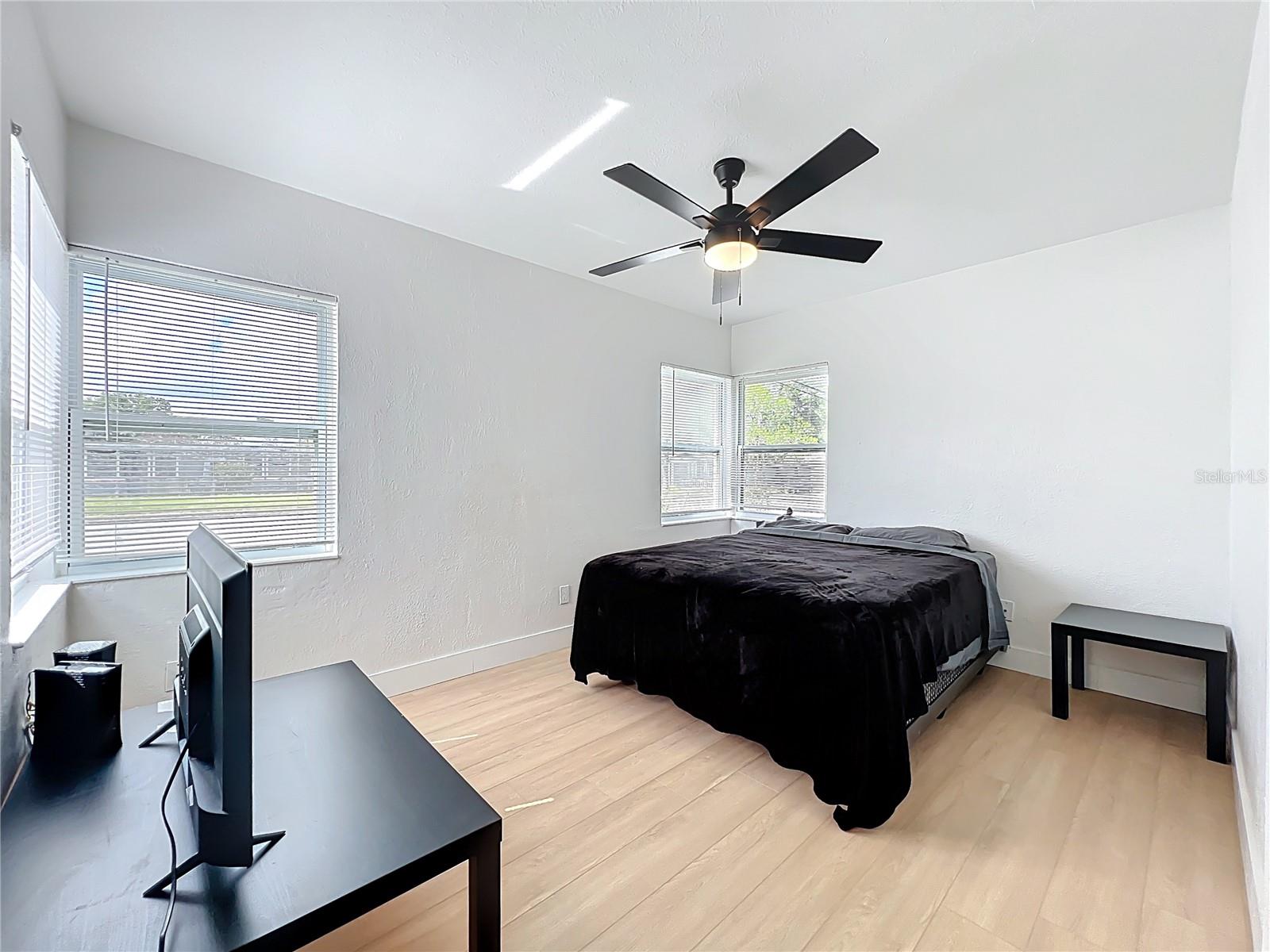 Image 10 of 23 For 1523 Silver Star Road