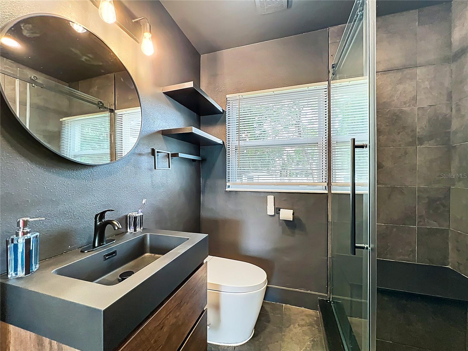 Image 15 of 23 For 1523 Silver Star Road