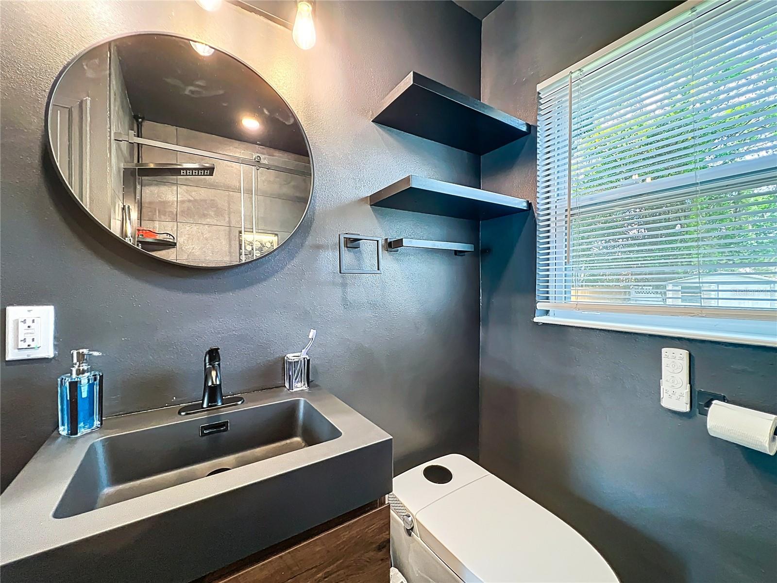 Image 16 of 23 For 1523 Silver Star Road