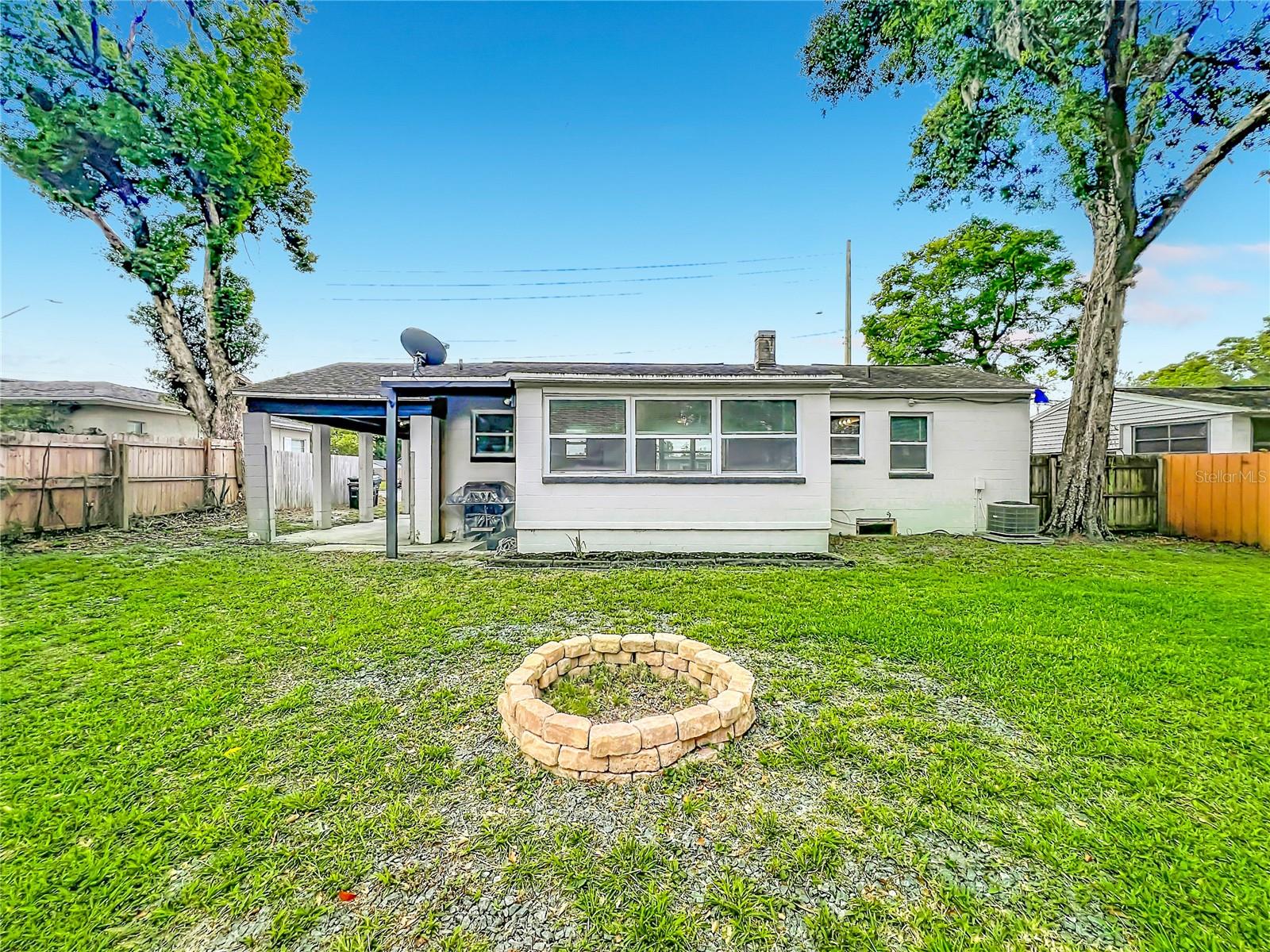 Image 20 of 23 For 1523 Silver Star Road