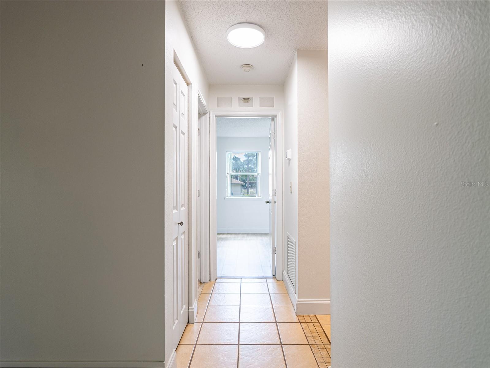 Image 16 of 44 For 101 Bent Tree Drive 75