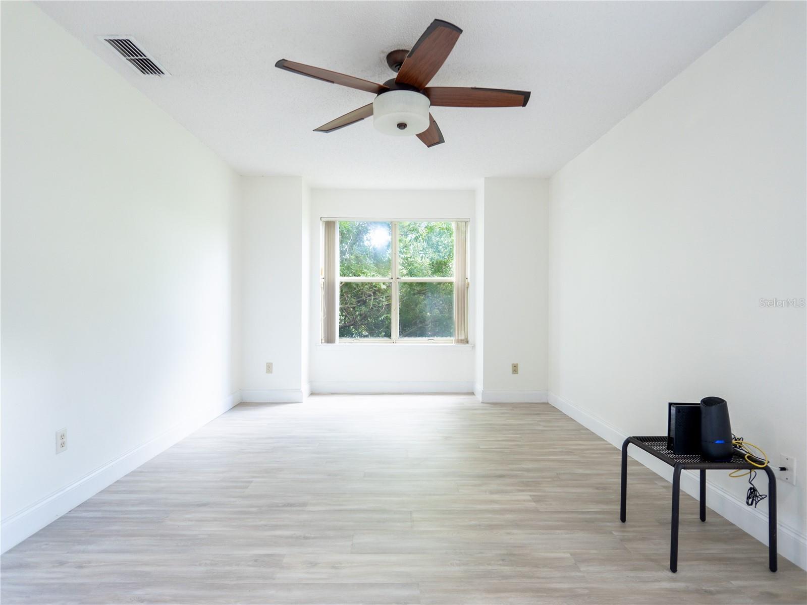 Image 20 of 44 For 101 Bent Tree Drive 75