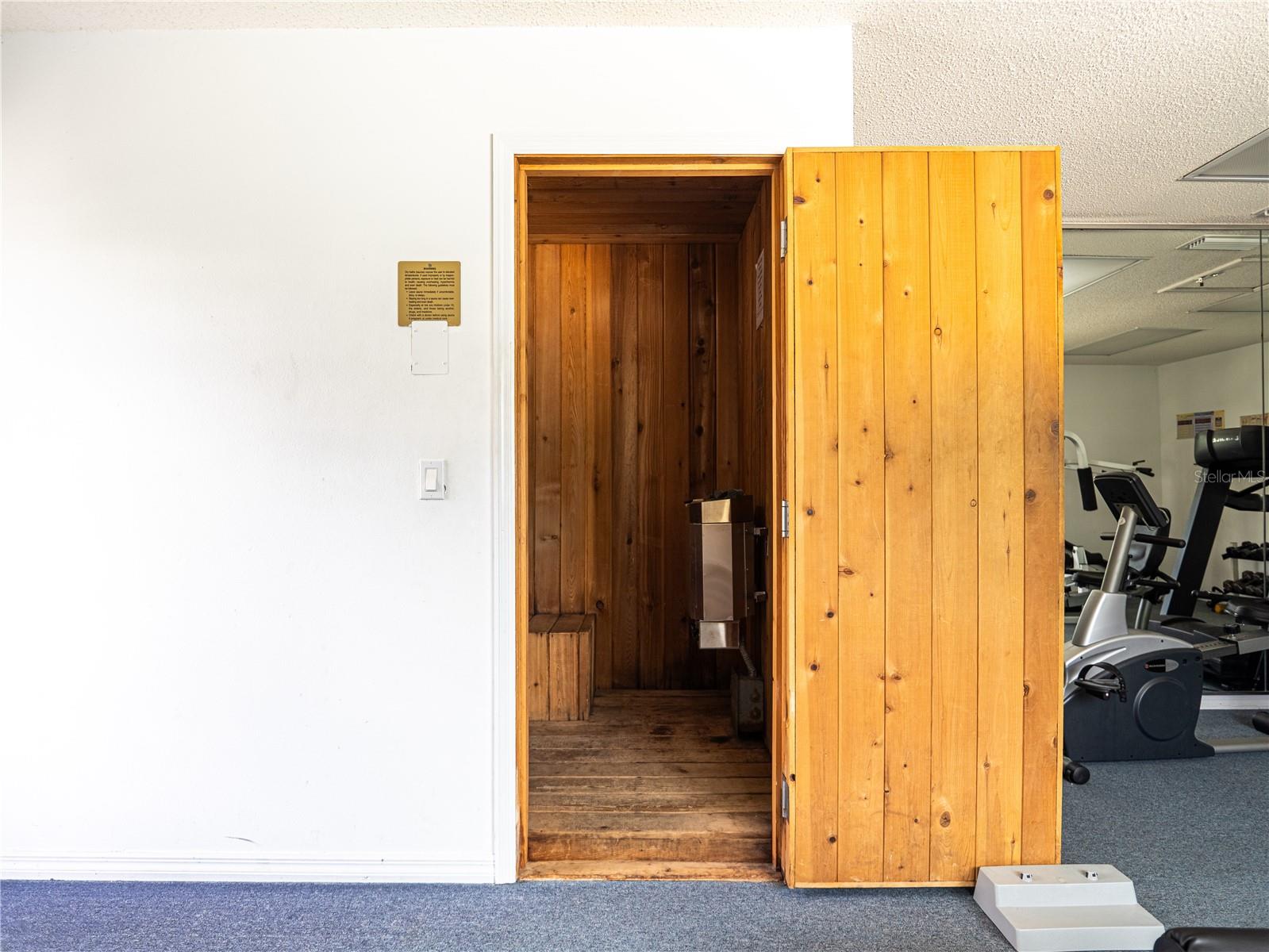 Image 39 of 44 For 101 Bent Tree Drive 75