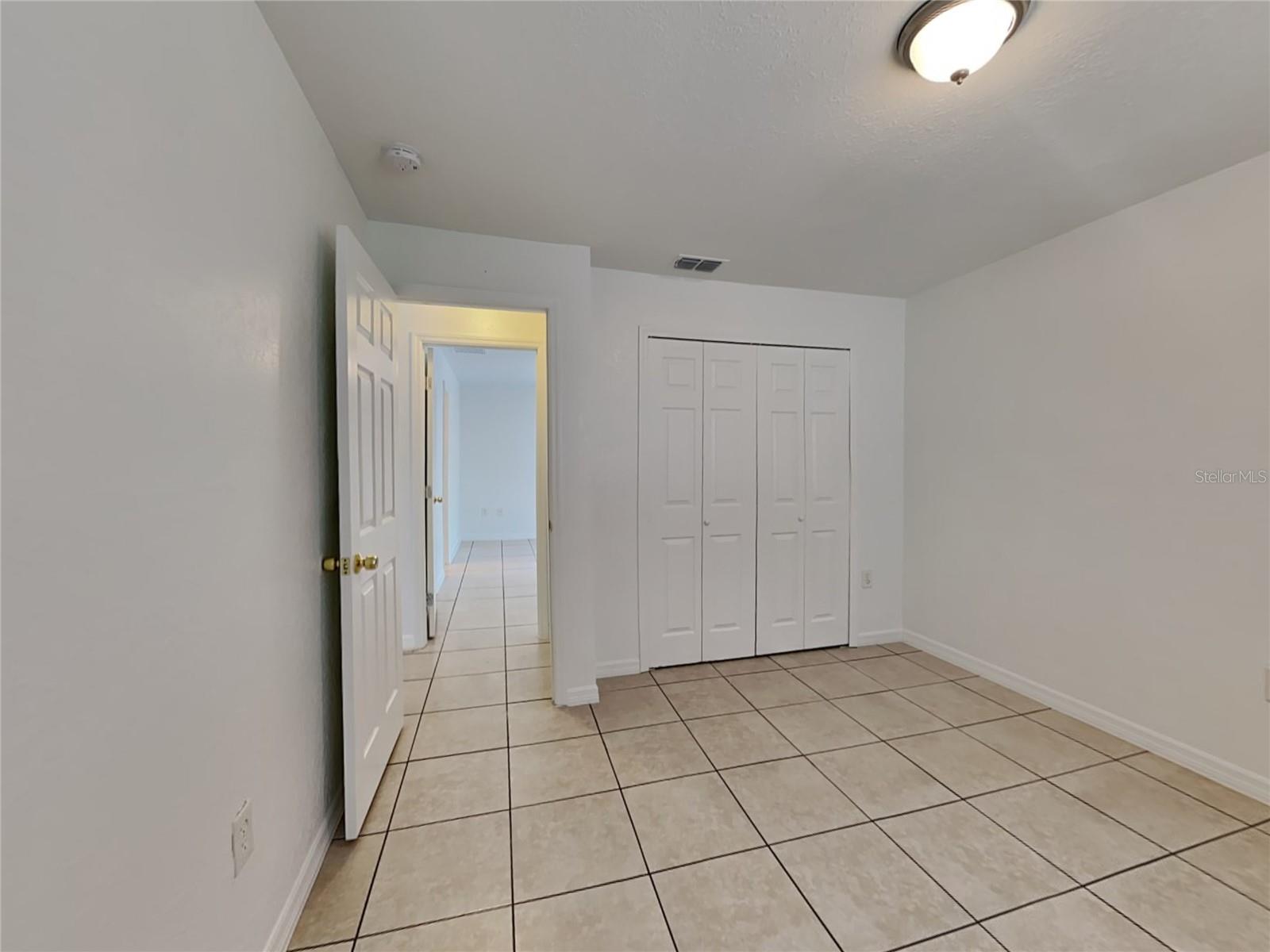 Image 3 of 17 For 3071 Willow Bend Boulevard