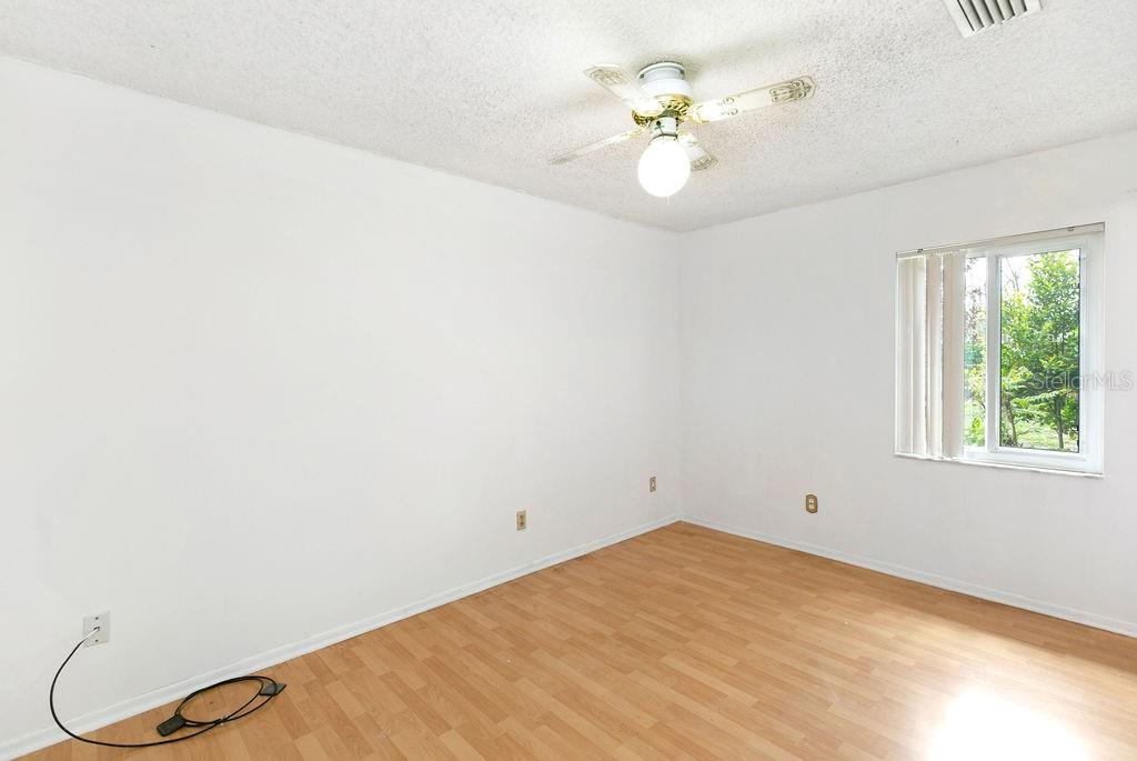 Image 20 of 25 For 3245 Heather Drive