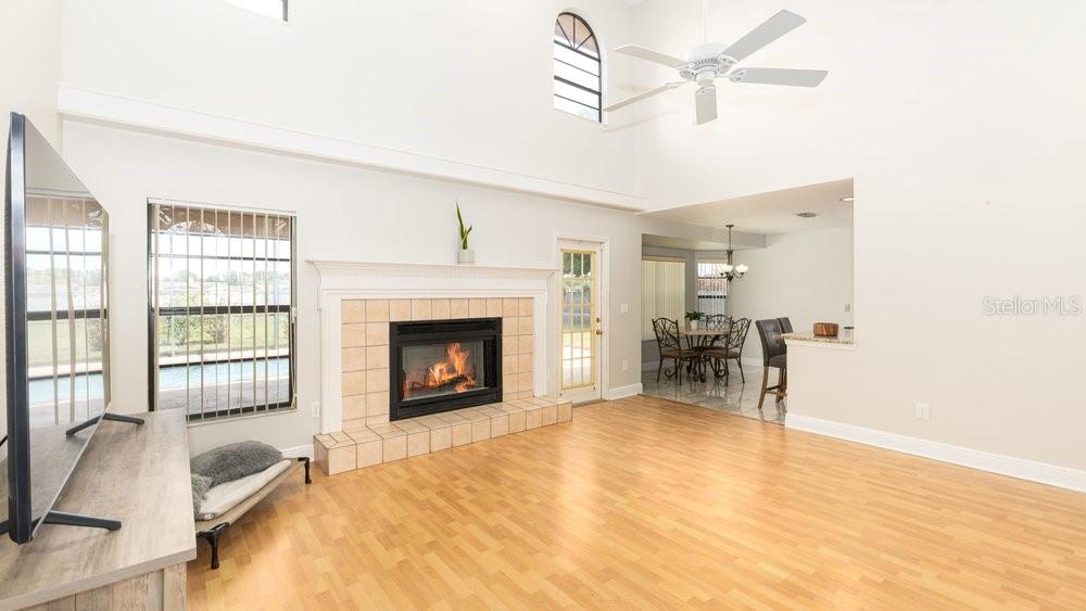 Image 5 of 29 For 11976 Ottawa Avenue