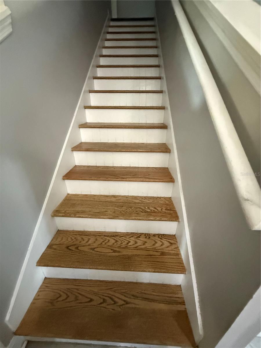 Image 13 of 20 For 1874 Hickory Bluff Road