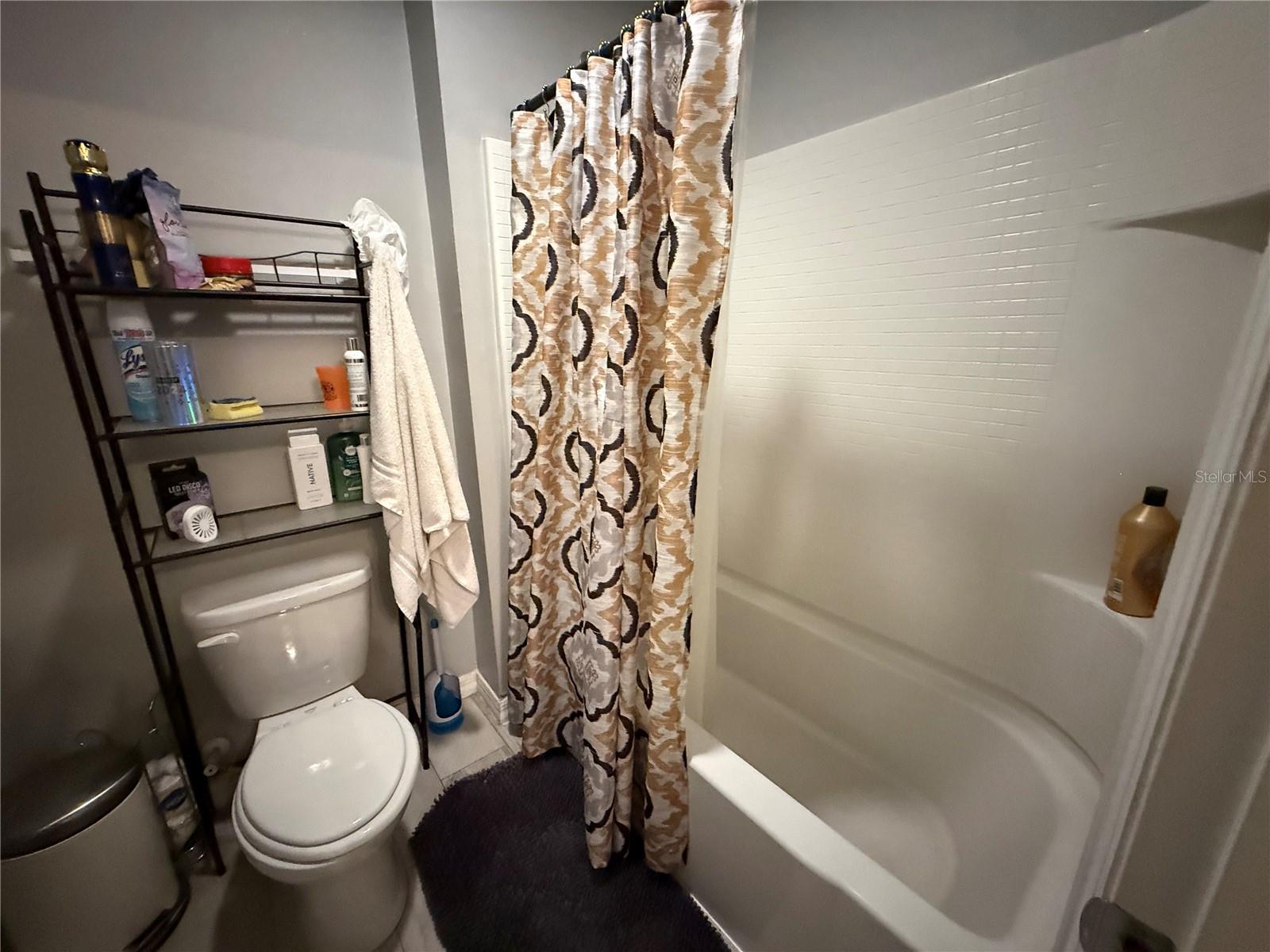 Image 4 of 20 For 1874 Hickory Bluff Road