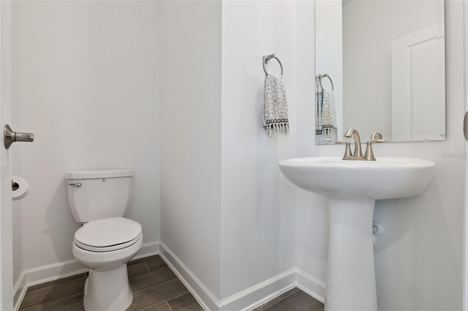 Image 16 of 27 For 9787 Introduction Way