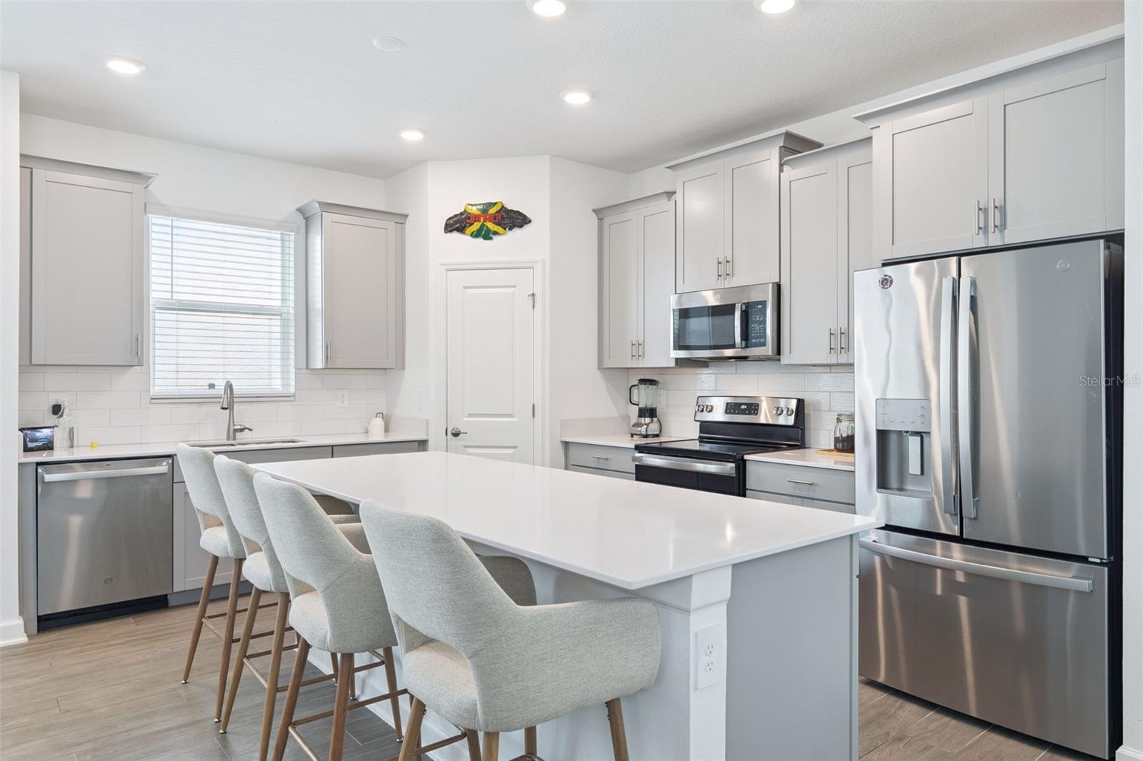 Image 2 of 27 For 9787 Introduction Way