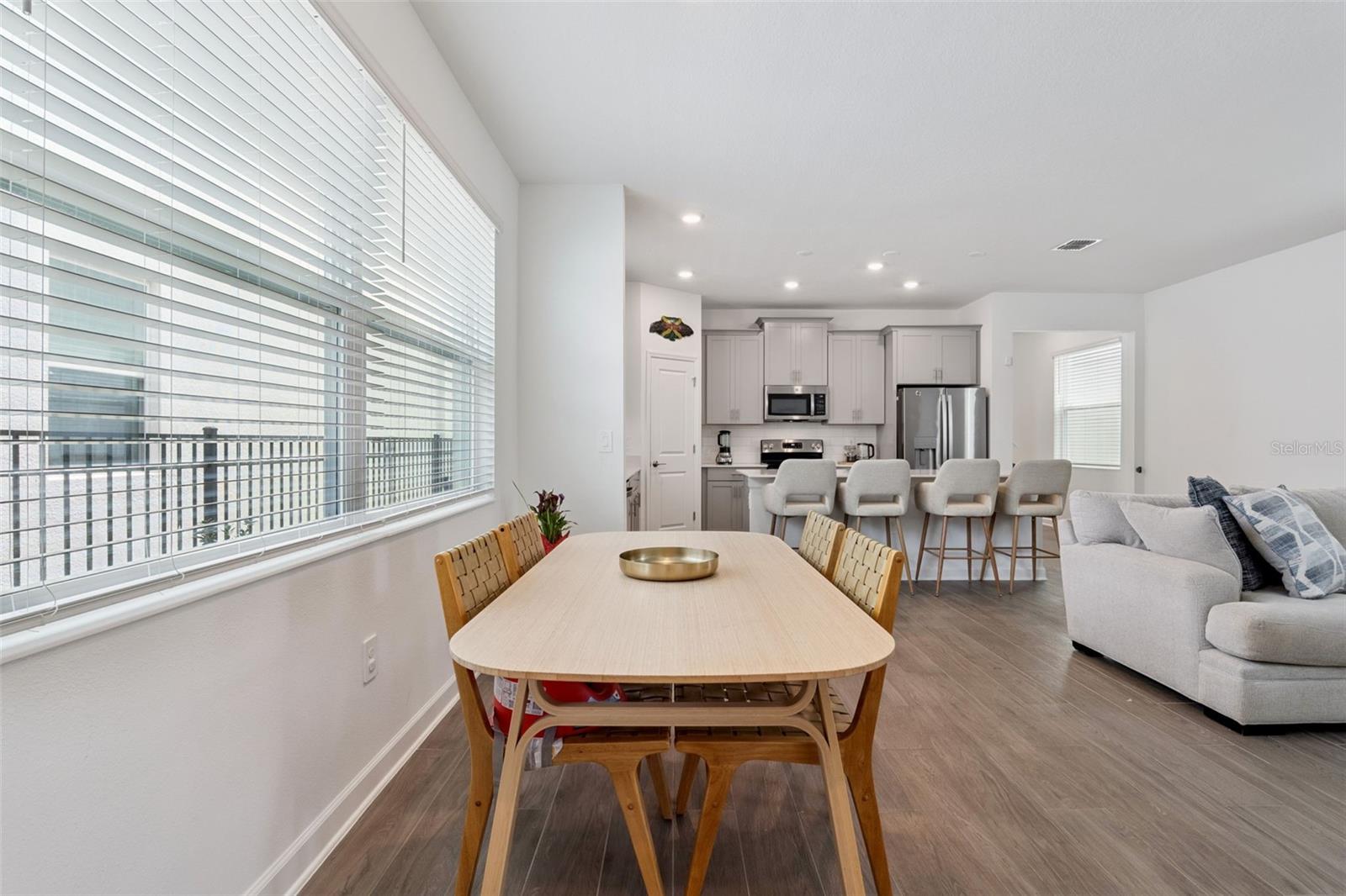 Image 6 of 27 For 9787 Introduction Way