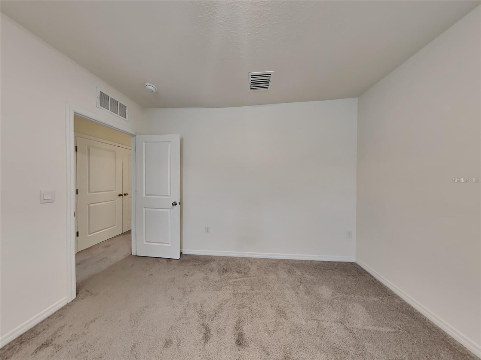 Image 13 of 19 For 5254 Dragonfly Drive