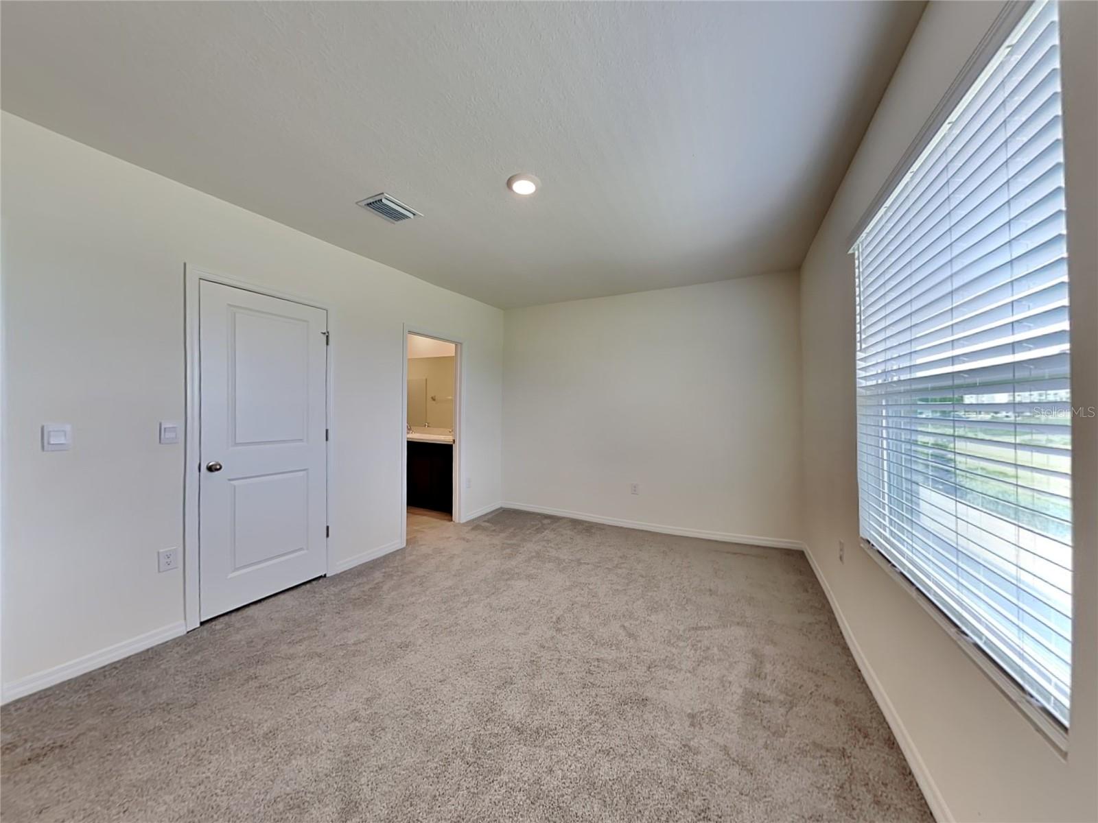 Image 8 of 19 For 5254 Dragonfly Drive