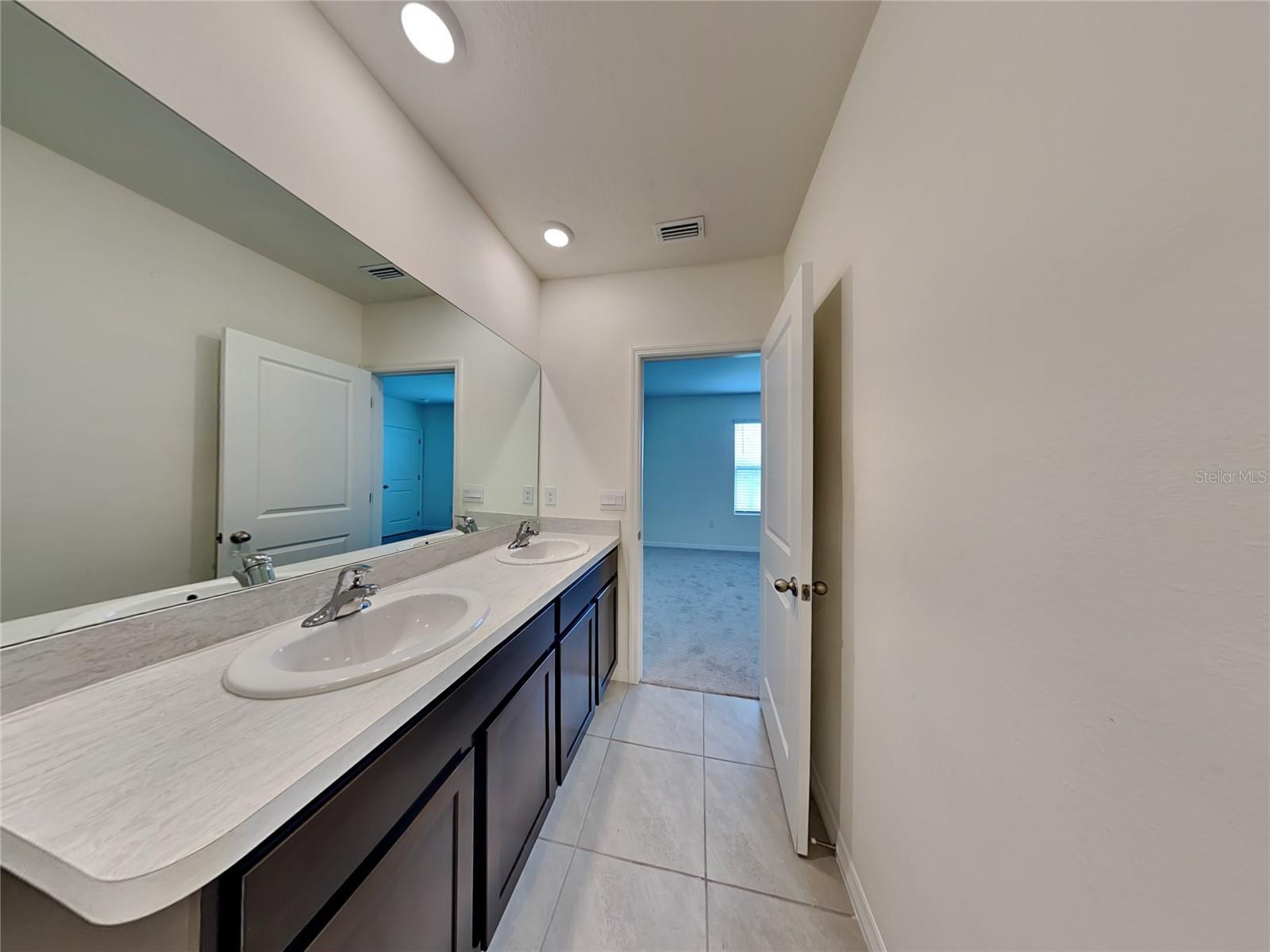 Image 9 of 19 For 5254 Dragonfly Drive