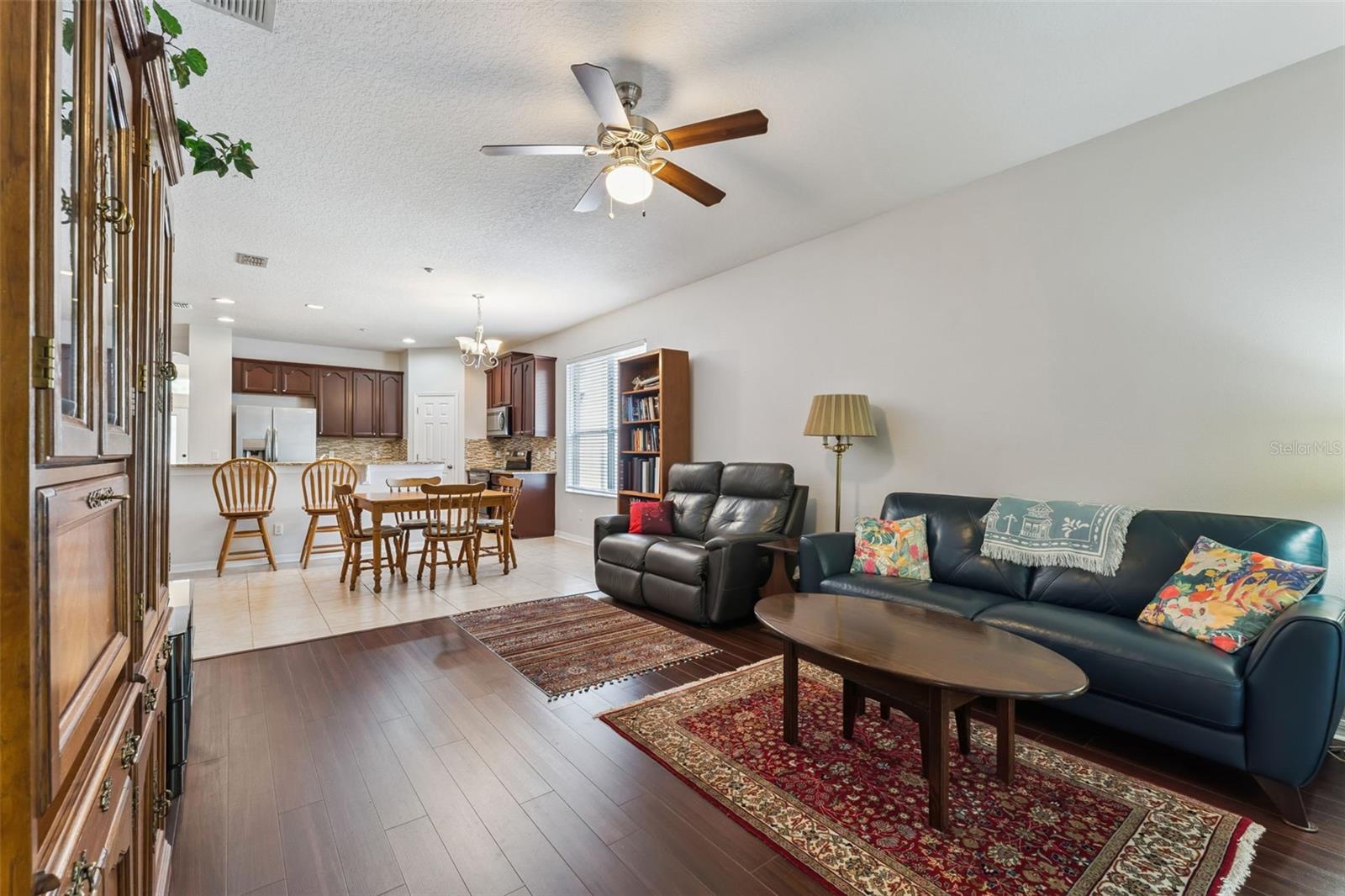 Image 12 of 27 For 9885 Leland Drive