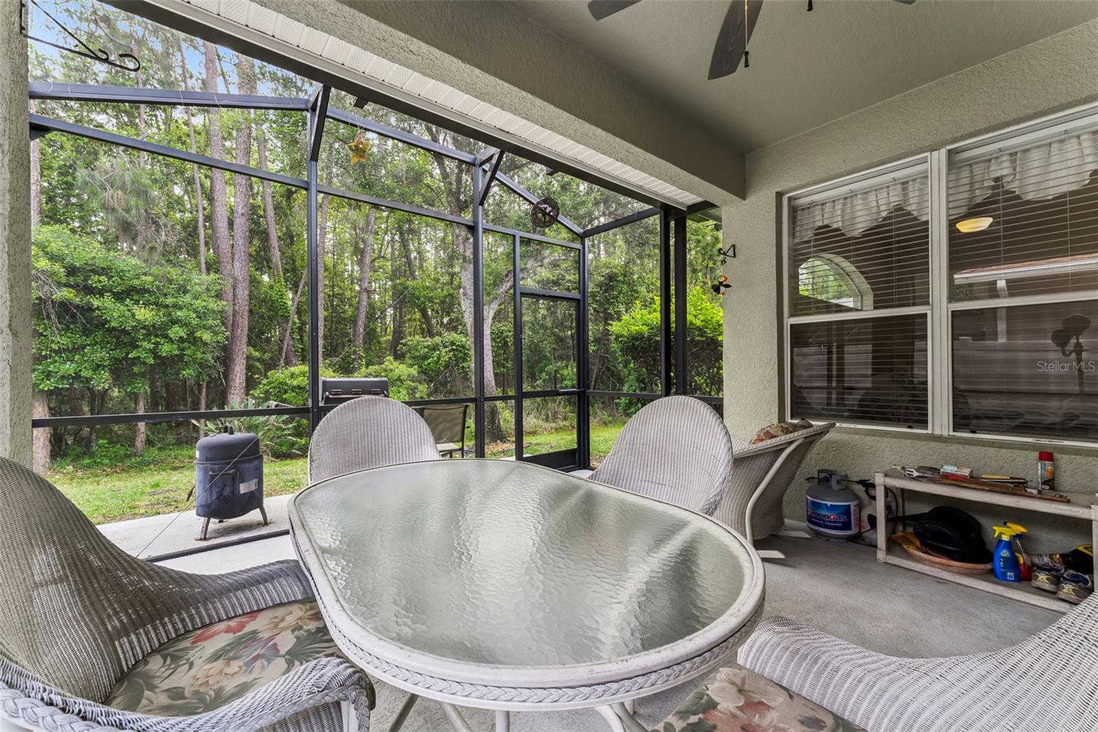 Image 24 of 27 For 9885 Leland Drive